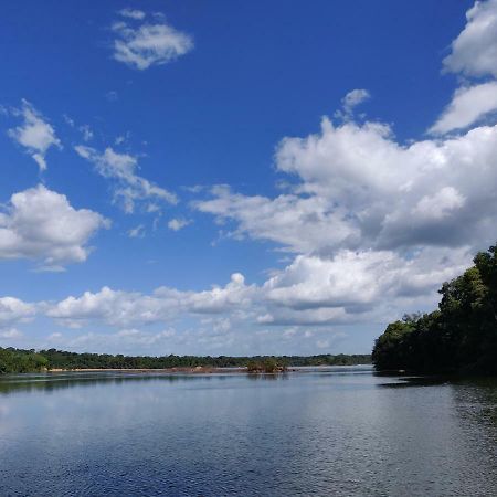 Iwokrama River Lodge Makari Ngoại thất bức ảnh