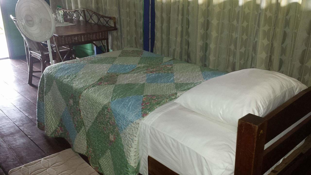 Iwokrama River Lodge Makari Ngoại thất bức ảnh