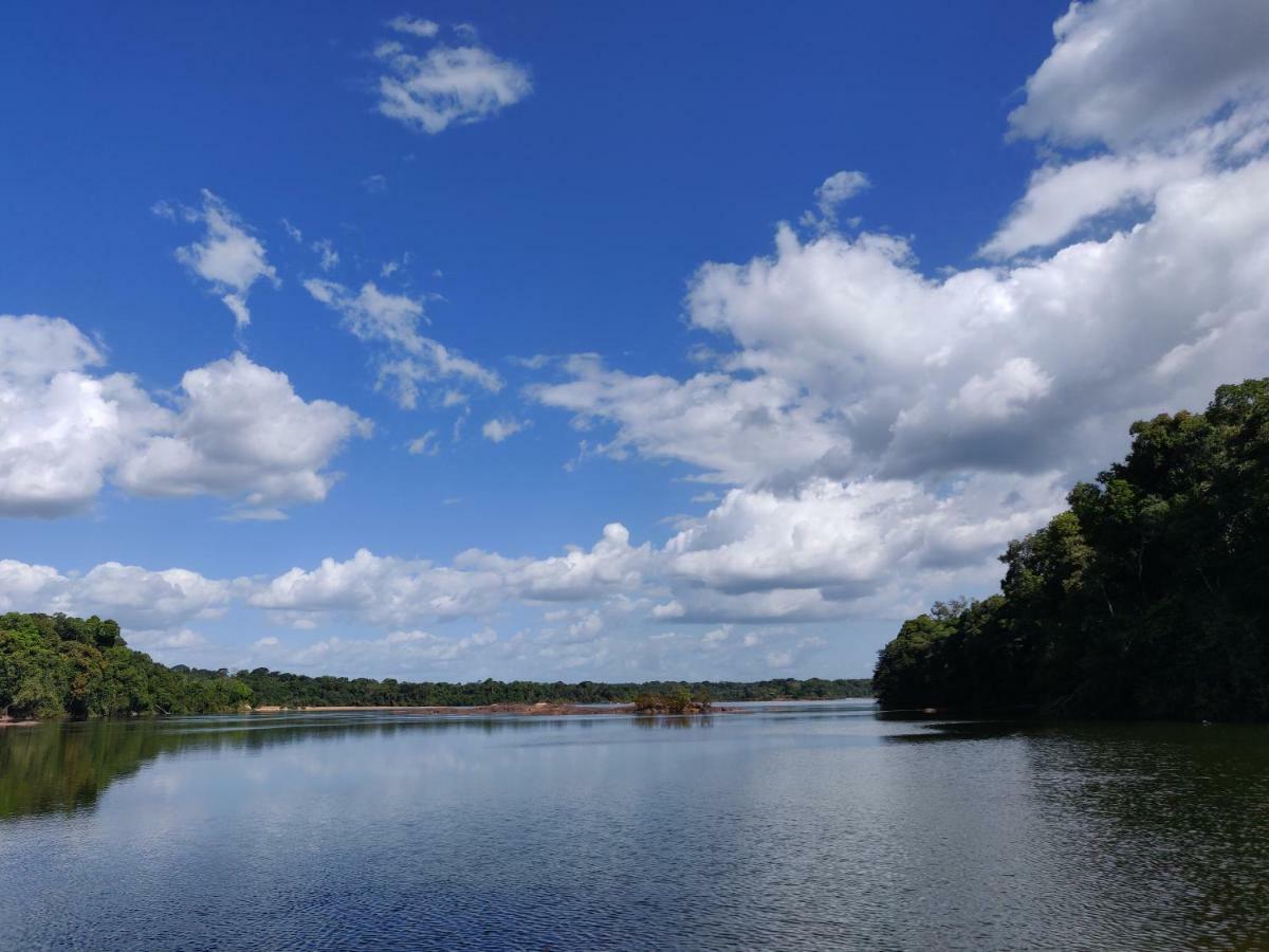 Iwokrama River Lodge Makari Ngoại thất bức ảnh